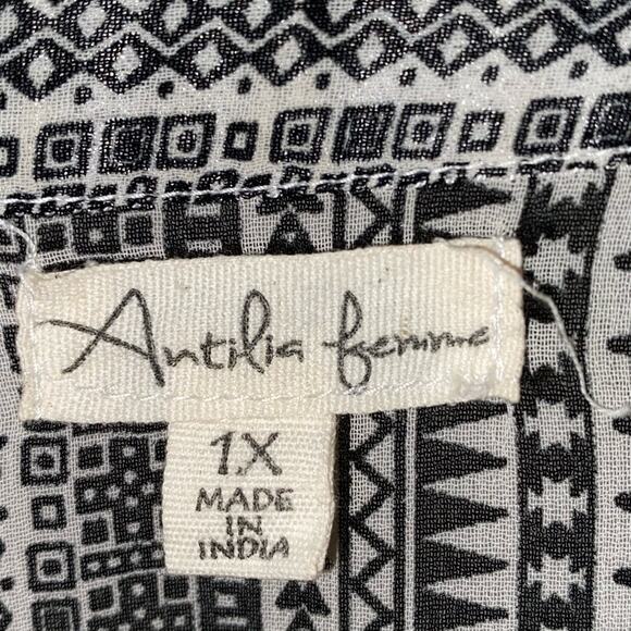 ANTILIA FEMME Top SIZE 1X Black and White Popover Tunic Tabbed 3/4 Sleeves - Picture 2 of 6